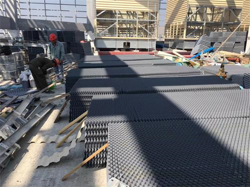 冷卻塔規范細則是守護安全關鍵一環需牢記在心(<font color='red'>冷卻塔填料</font>安裝規范)