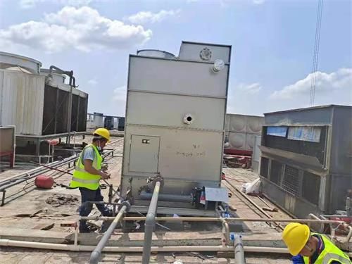 玻璃鋼冷卻塔是怎樣安全放水的