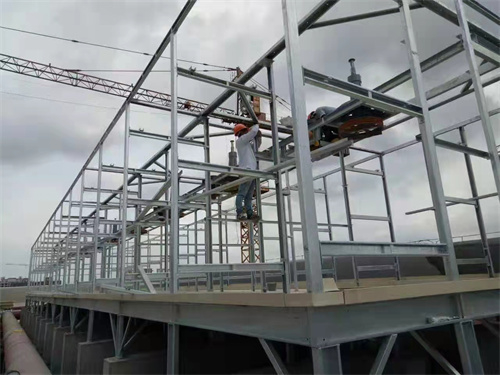 深圳冷卻塔產(chǎn)生大的振動聲響減小方法(冷卻塔振動大)