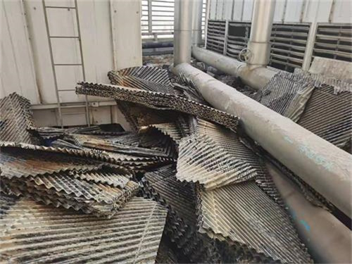 冷卻塔核心部件填料采購時候需要考慮的因素？？(冷卻塔的核心部件)